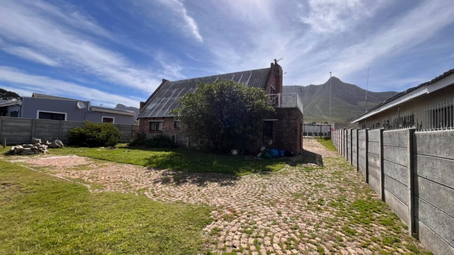 3 Bedroom Property for Sale in Kleinmond Western Cape